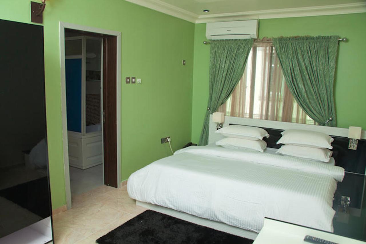 Milestone Hotel Ogombo Екстериор снимка