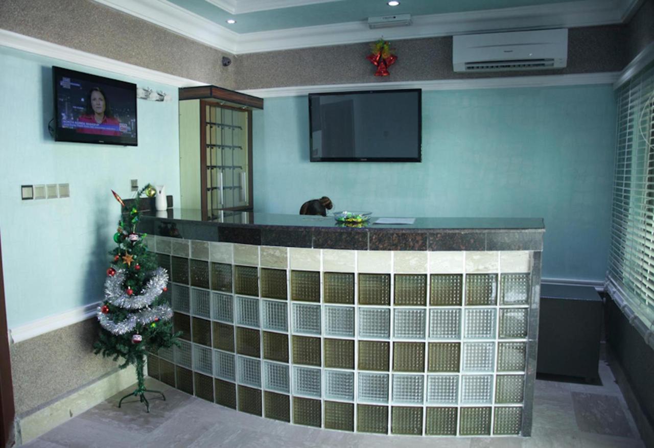 Milestone Hotel Ogombo Екстериор снимка